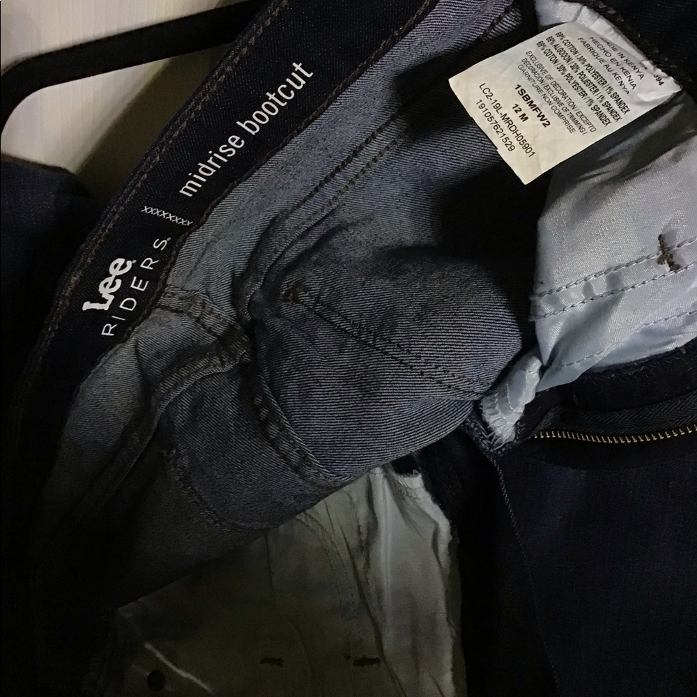 NWOT boot cut dark denim Jeaana